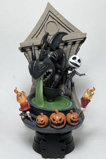 Beast Kingdom Nightmare Before Christmas The King of Halloween D-Stage PVC Diorama Statue