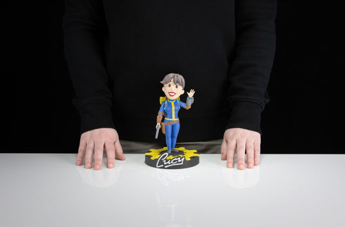Dark Horse Comics Fallout Lucy Vinyl Figure