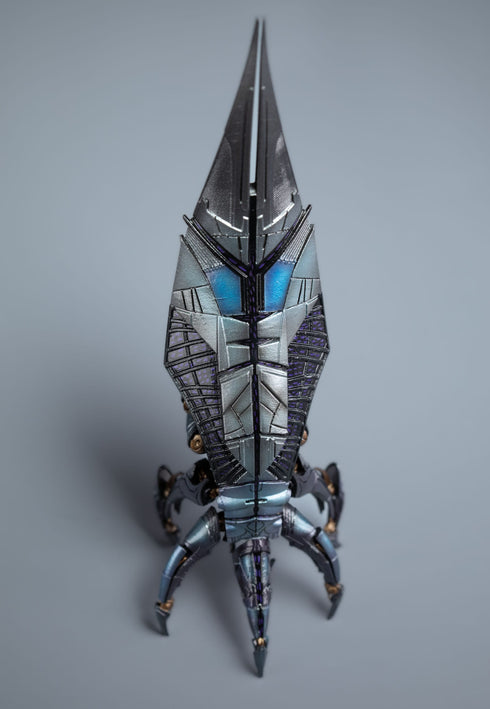 Dark Horse Comics Mass Effect Reaper Sovereign Replica