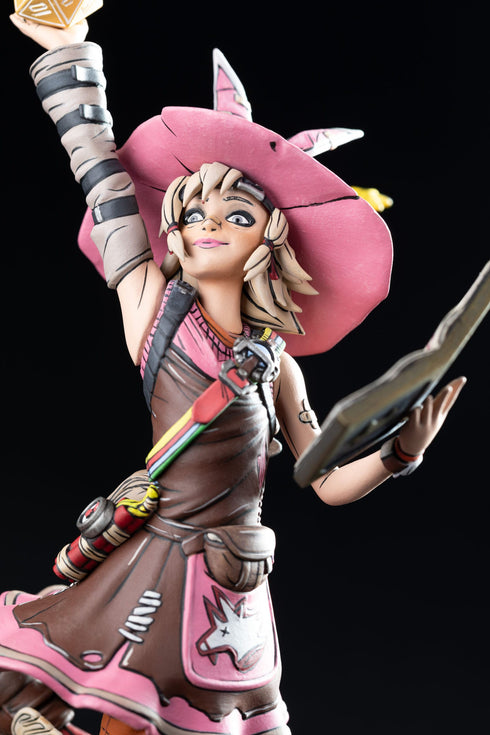 Dark Horse Comics Tiny Tina´s Wonderland Tina the Bunker Master PVC Statue