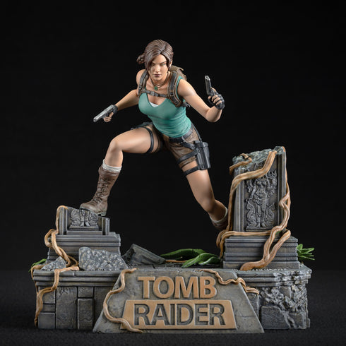 Dark Horse Comics Tomb Raider Lara Croft PVC Statue