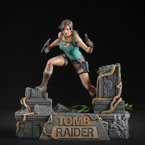 Dark Horse Comics Tomb Raider Lara Croft PVC Statue