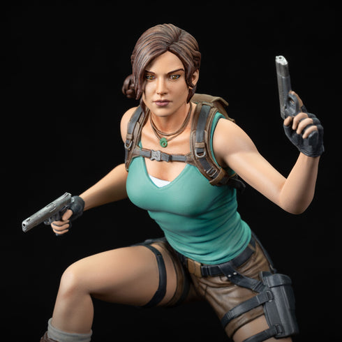 Dark Horse Comics Tomb Raider Lara Croft PVC Statue