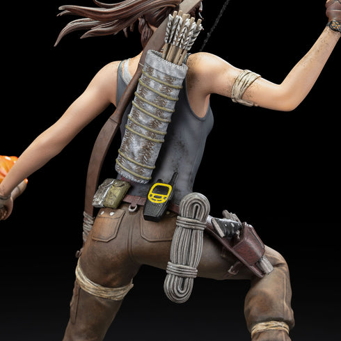 Dark Horse Comics Tomb Raider Lara Croft Survivor Era PVC Statue