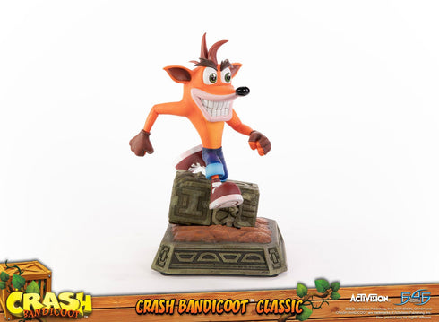 First 4 Figures Crash Bandicoot Classic - Crash Bandicoot - Collectible Statue