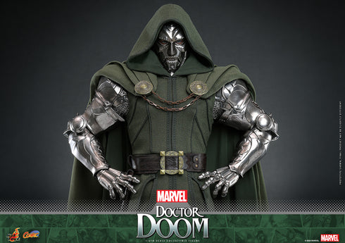 Hot Toys Marvel Doctor Doom 1/6 Action Figure