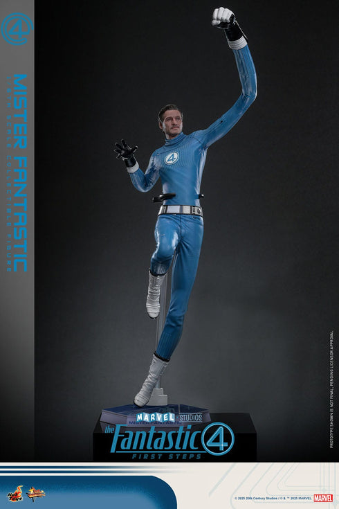 Hot Toys Mister Fantastic - The Fantastic Four: First Steps - MMS821 - 1/6 Scale Collectible Figure