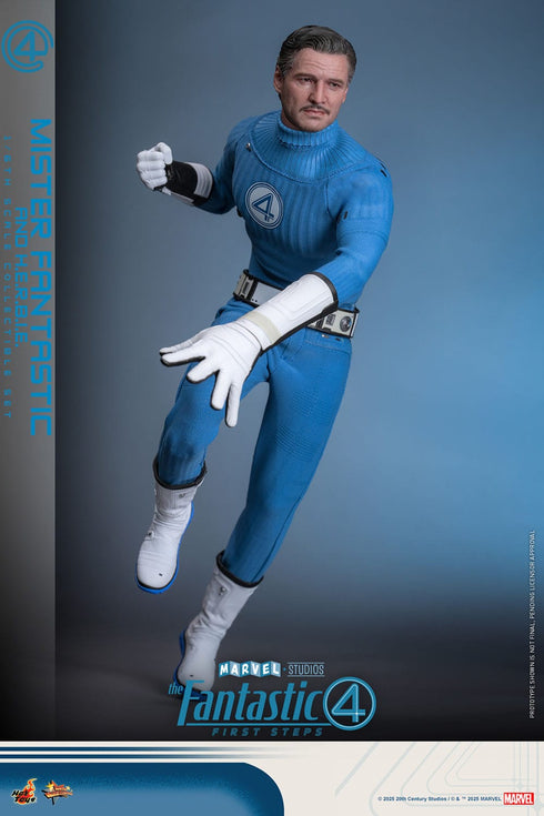 Hot Toys Mister Fantastic & H.E.R.B.I.E. - The Fantastic Four: First Steps - MMS821 - 1/6 Scale Collectible Figure 2-Pack