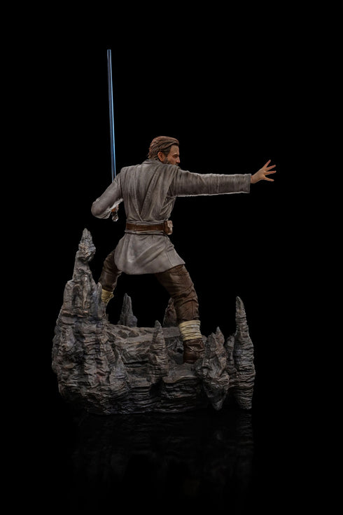 Iron Studios Ben Kenobi - Star Wars: Obi-Wan Kenobi - Battle Diorama Series - 1/10 Scale Collectible Statue