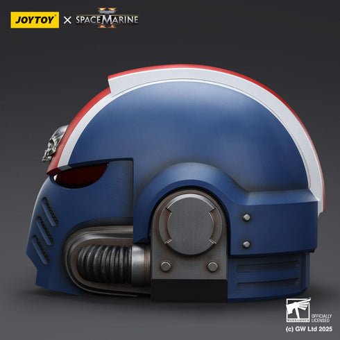 JOYTOY Warhammer 40,000: Space Marine 2 Ultramarines Lieutenant Titus Helmet 1/1 Prop Replica