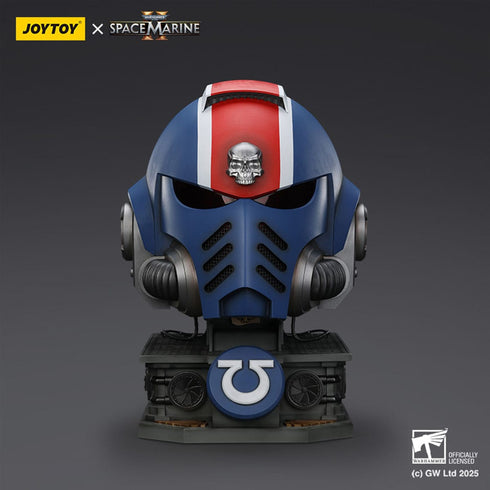 JOYTOY Warhammer 40,000: Space Marine 2 Ultramarines Lieutenant Titus helmet with Display Stand 1/1 Prop Replica