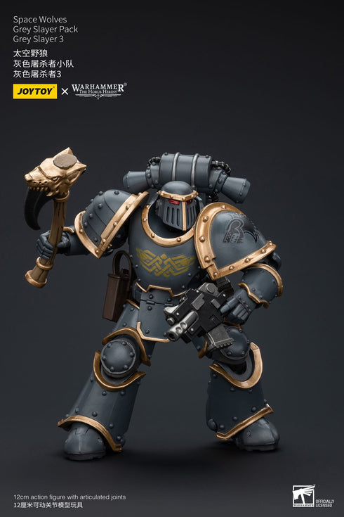 JOYTOY Space Wolves Grey Slayer Pack Grey Slayer 3 - Warhammer: The Horus Heresy - 1/18 Scale Collectible Figure