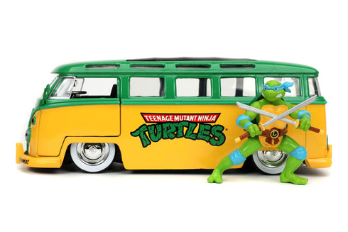 Jada Toys Leonardo & 1962 VW Bus - Teenage Mutant Ninja Turtles - 1/24 Diecast Collectible Model