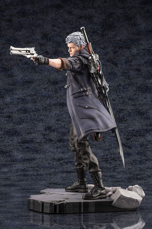Kotobukiya Devil May Cry 5 Nero ARTFXJ 1/8 Statue