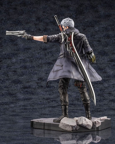 Kotobukiya Devil May Cry 5 Nero ARTFXJ 1/8 Statue