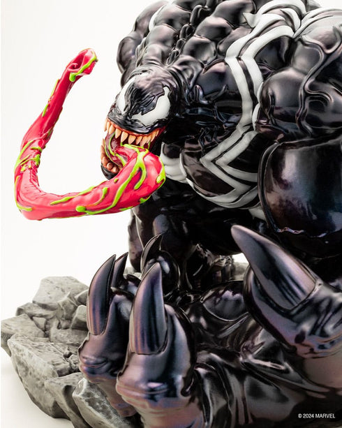 Kotobukiya Marvel Venom Armed & Dangerous ARTFX Artist Series 1/6 Statue