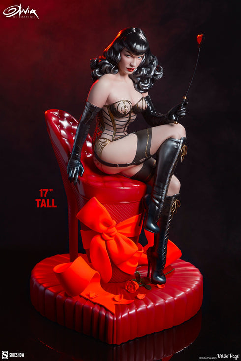 Sideshow Collectibles Bettie Page Love Hurts Statue