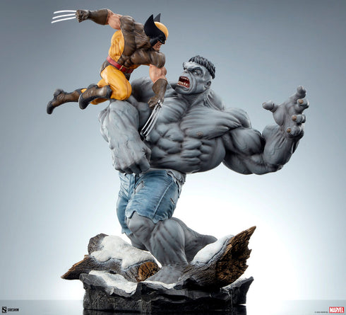 Sideshow Collectibles Marvel Grey Hulk vs Wolverine Statue