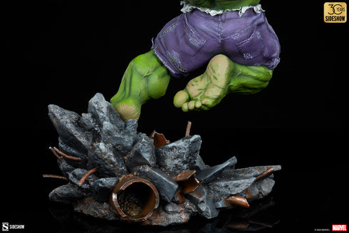 Sideshow Collectibles Marvel Hulk Classic Premium Format Figure 1/4 Statue