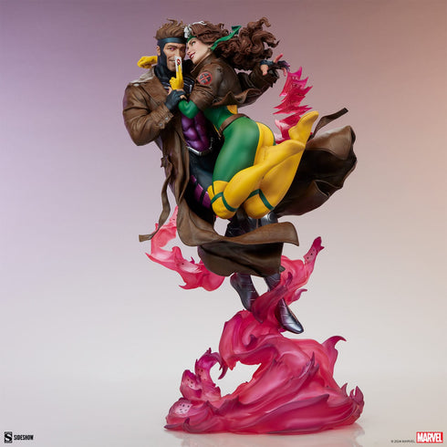 Sideshow Collectibles Marvel Rogue & Gambit Premium Format Figure 1/4 Statue