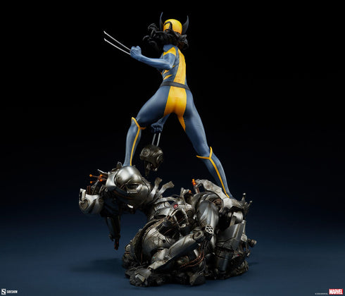 Sideshow Collectibles Marvel Wolverine: X-23 Uncaged Premium Format 1/4 Statue