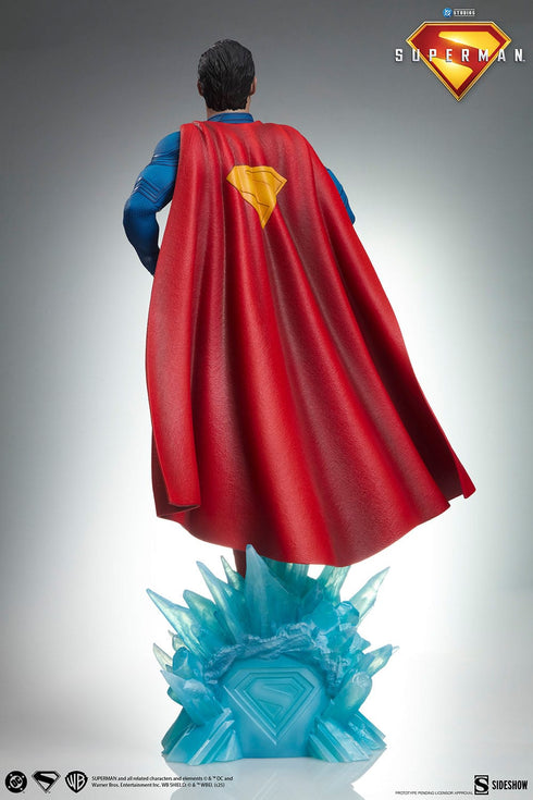 Sideshow Collectibles Superman (2025) Superman Premium Format Statue