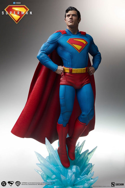 Sideshow Collectibles Superman (2025) Superman Premium Format Statue