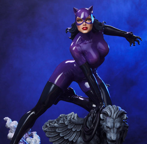 Tweeterhead DC Comics Catwoman (Purple Edition) 1/6 Maquette