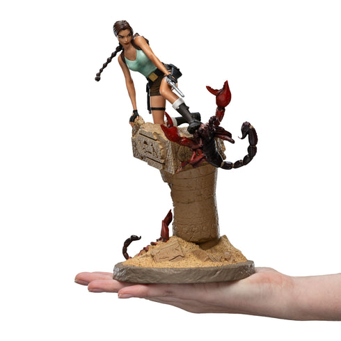 Weta Tomb Raider Lara Croft The Ruins of Revelation Mini Statue