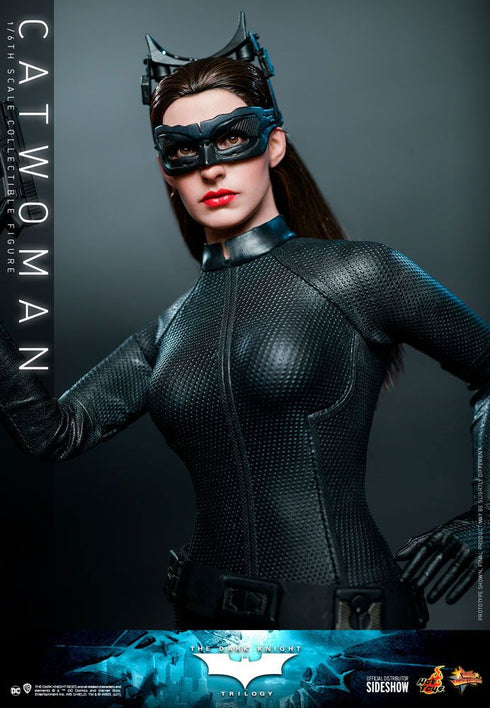 Hot Toys Catwoman - The Dark Knight Rises - MMS627 - 1/6 Scale Collectible Figure